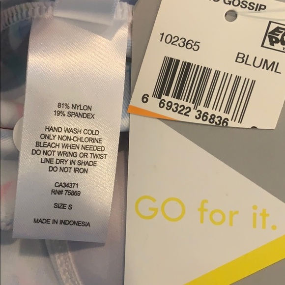 NWT Go Gossip Tankini Swim Top Small or Medium Crossed Signals Racerback Blue - Picture 14 of 14